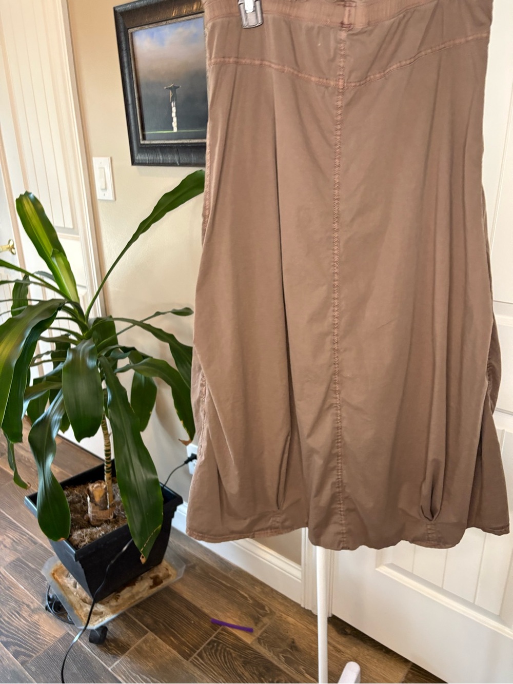 XCVI Women’s Cargo Skirt in Brown - Picture 2 of 6